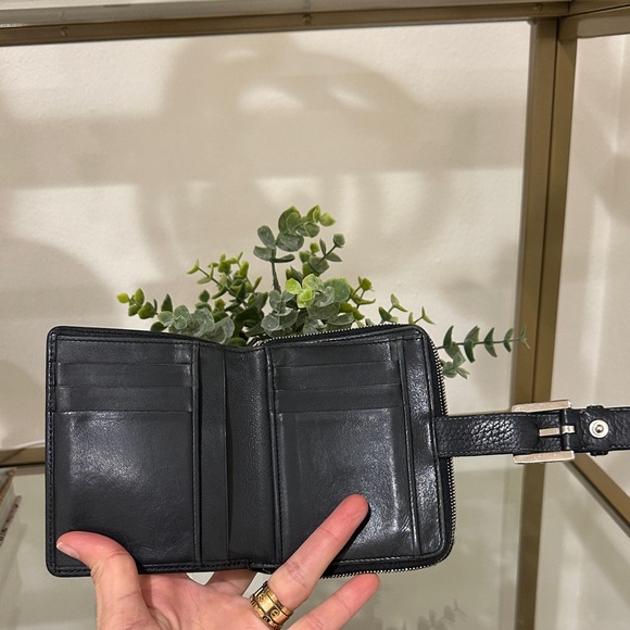 Loewe Black Textured Leather Wallet - Picture 6 of 11